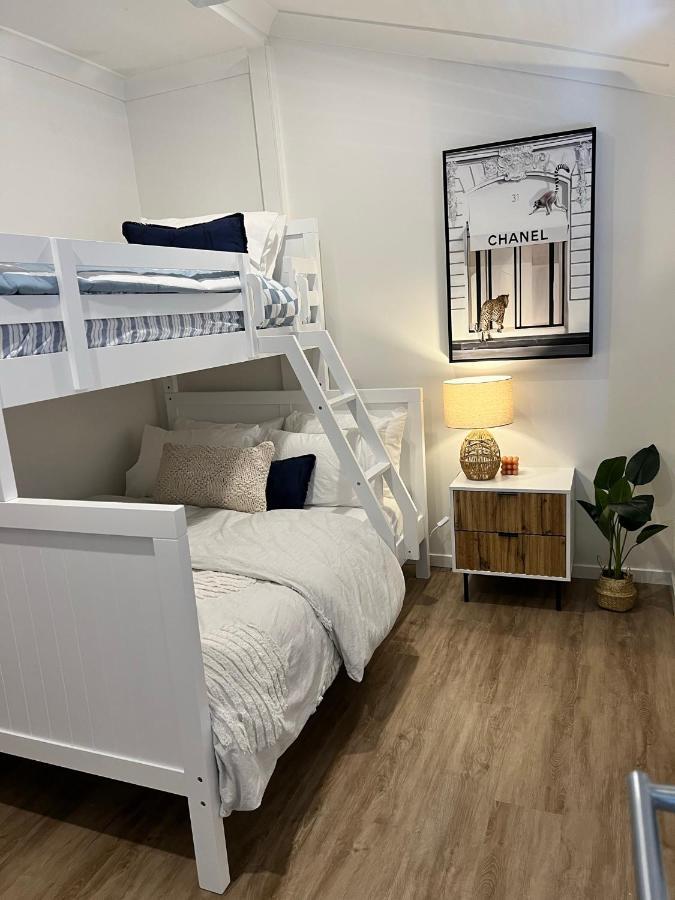 Comfortable Beach Home סקרבורו מראה חיצוני תמונה